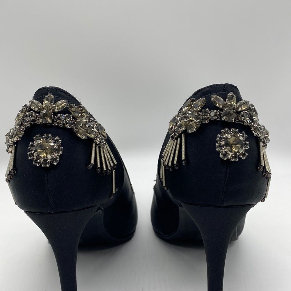 ✨HOST PICK🍸✨NEW ✨ Diamond By Farylrobin Sheila Jeweled Back Heels✨🏷✨ - Picture 4 of 10